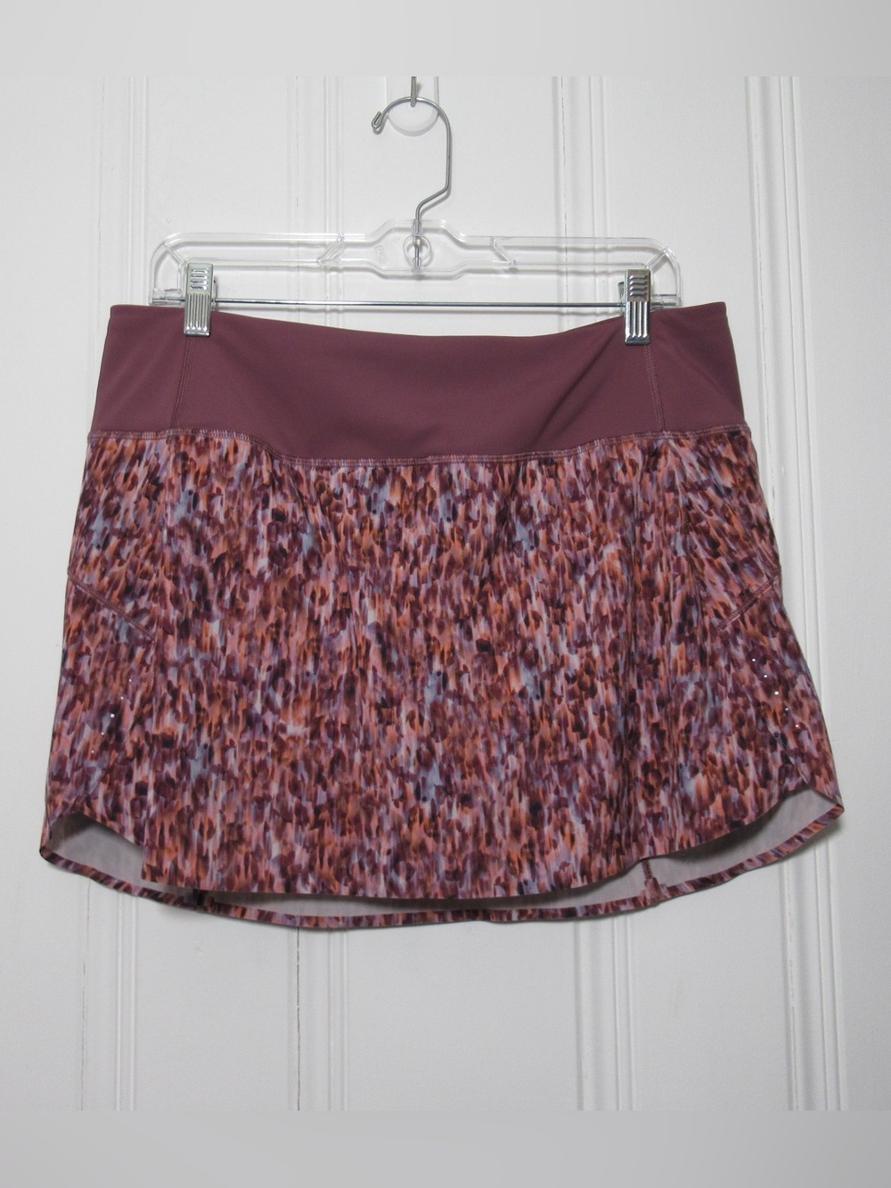 Athleta Dusty Rose Print Run With it
Skort Size Large